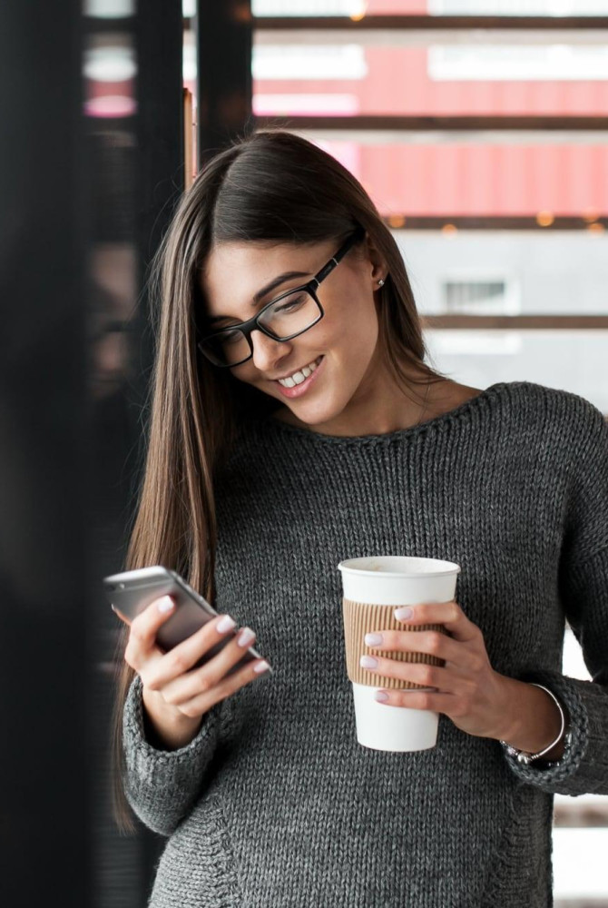 Using mobile woman tablet cafe